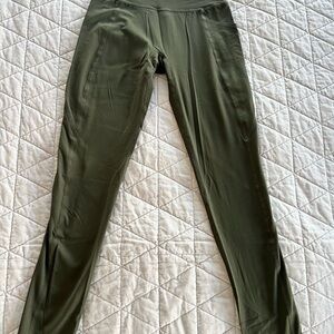 Alphalete Active Leggings